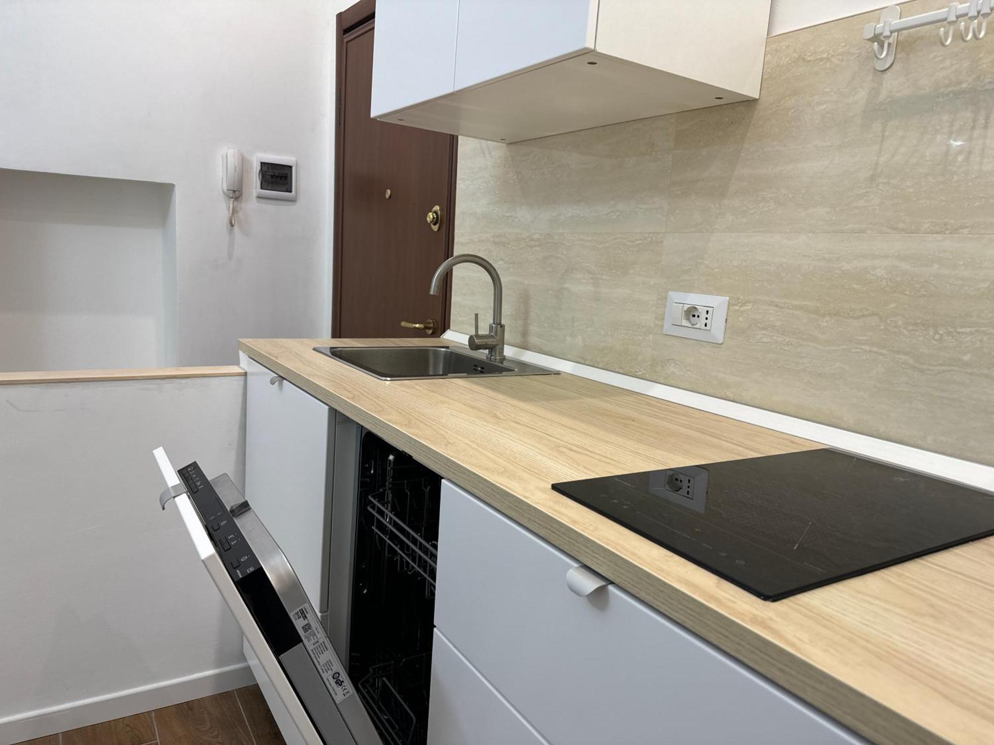 Apartamento Rifugio Di Milano - Centrale- M1 Pasteur Exterior foto